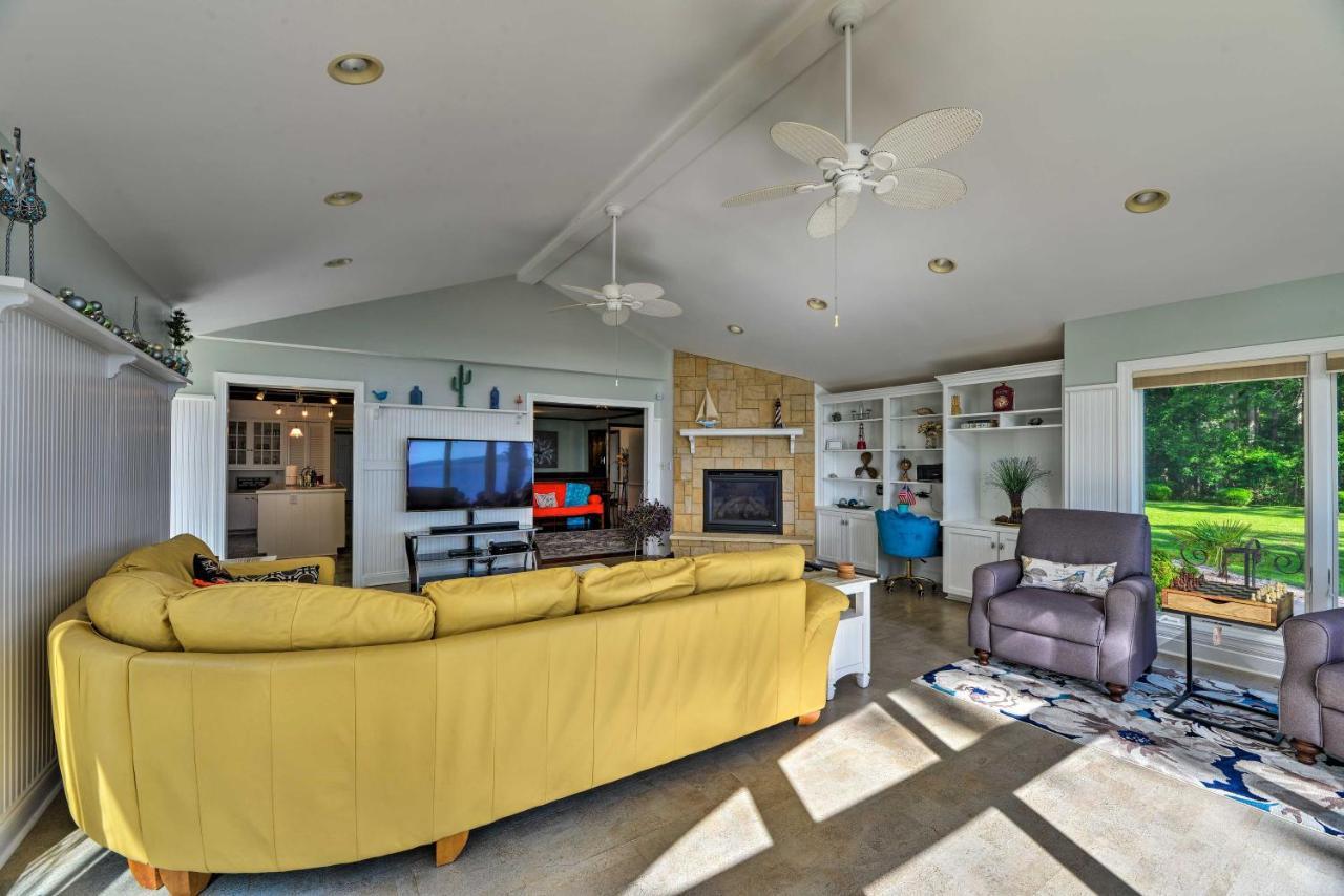 Bayfront Blounts Creek Home Private Beach And Dock! Whichard Beach Luaran gambar
